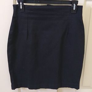 Cute The Limited black skirt